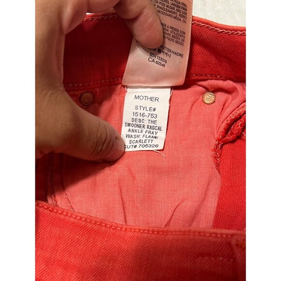 NEW Mother Red The Swooner Rascal Ankle Fray Jeans in Flame Scarlett Size 27 - Picture 8 of 8